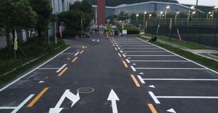青島道路劃線